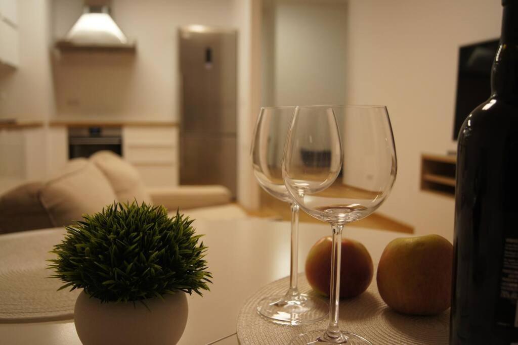 Apartamento Cichy, Nowoczesny, Komfortowy Przy Galerii Mokotow Varsovia Exterior foto