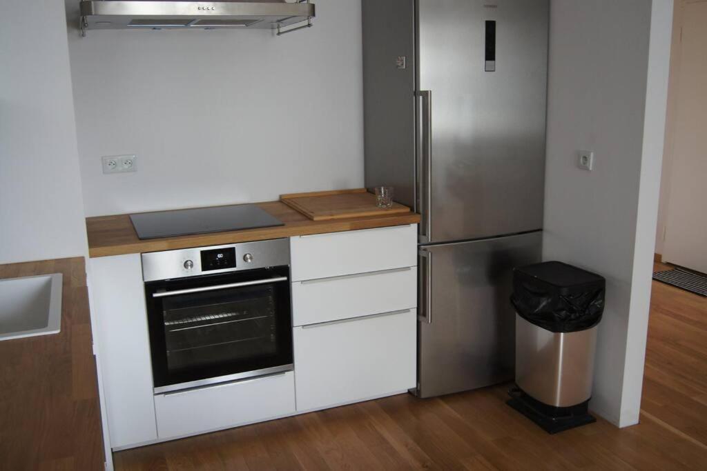 Apartamento Cichy, Nowoczesny, Komfortowy Przy Galerii Mokotow Varsovia Exterior foto